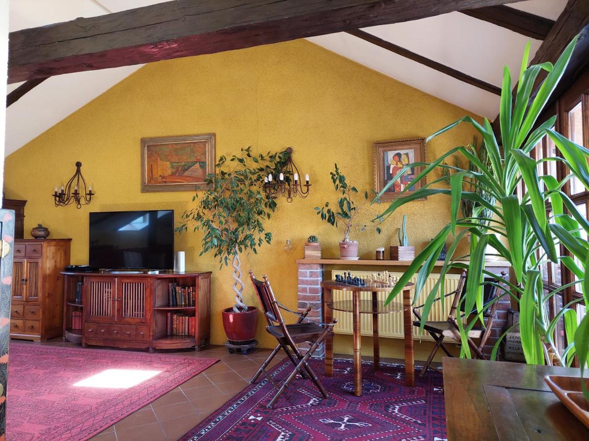 Apartment Vysehrad Prag Exteriör bild